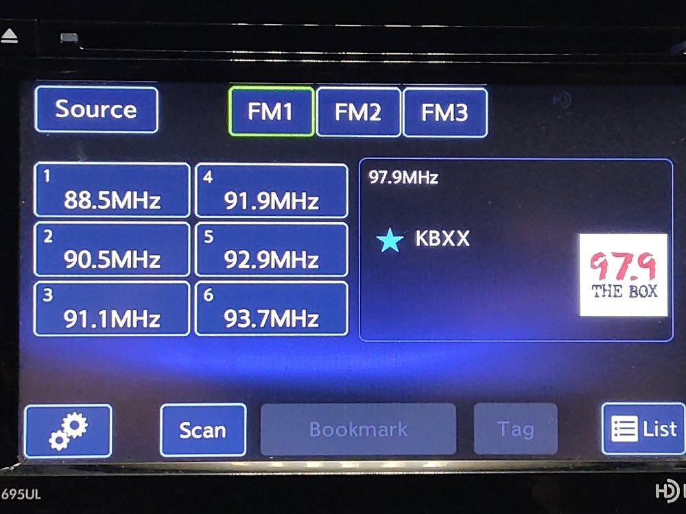 Used 2017 Subaru Crosstrek 2.0i Premium image 25