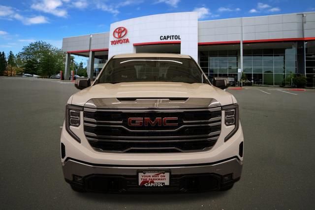 Used 2023 GMC Sierra 1500 SLT w/ SLT Convenience Package AWD/4WD image 6