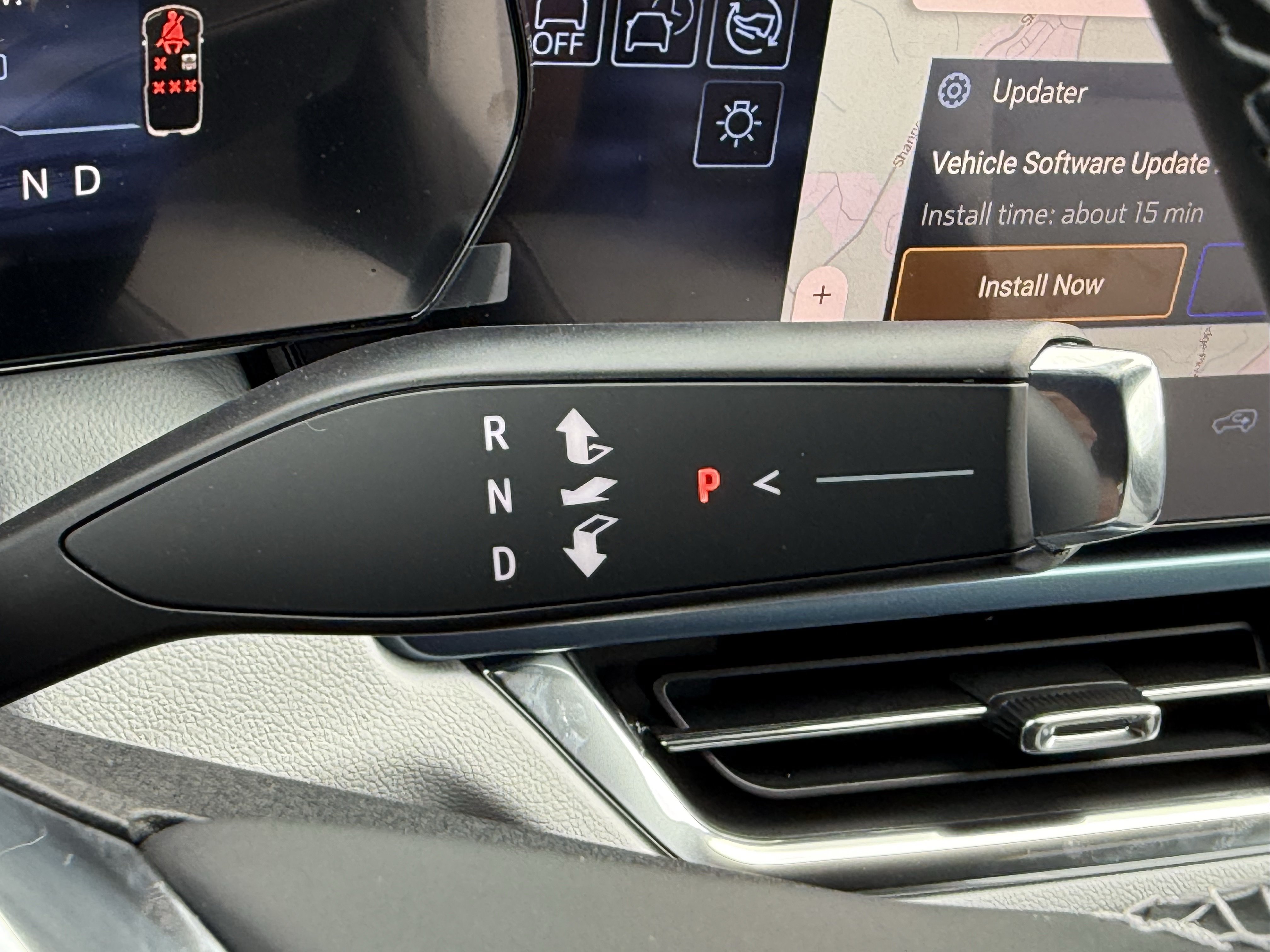 New 2026 Chevrolet Equinox EV LT AWD/4WD image 25