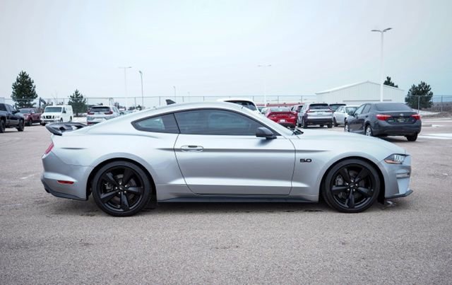 Used 2022 Ford Mustang GT Premium w/ Equipment Group 401A image 9