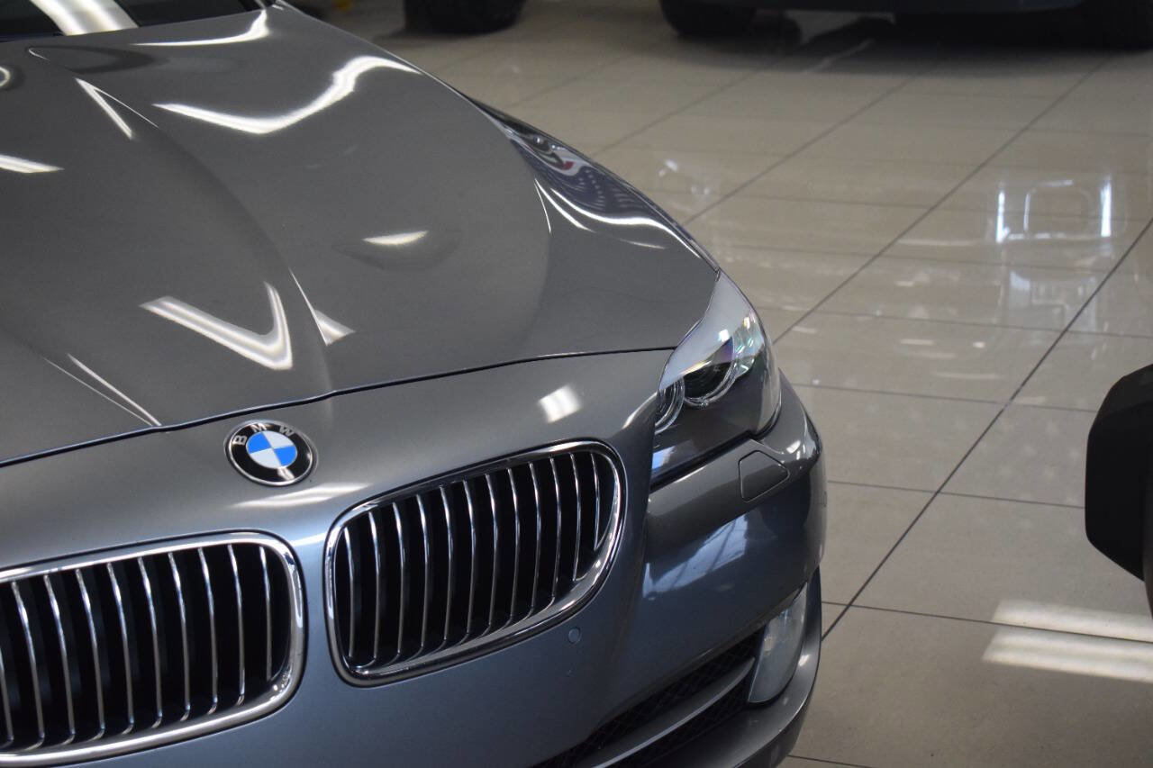Used 2012 BMW 528i Sedan RWD image 5