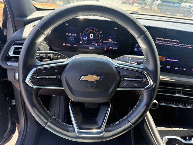Used 2024 Chevrolet Traverse LT w/ LPO, Floor Liner Package AWD/4WD image 8