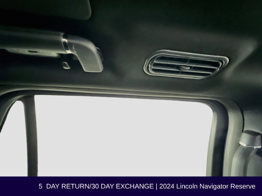 Used 2024 Lincoln Navigator Reserve AWD/4WD image 44