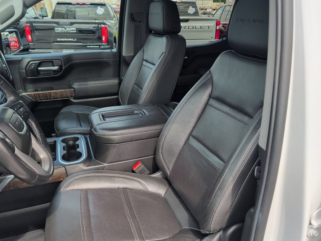 Used 2020 GMC Sierra 1500 Denali w/ Denali Ultimate Package AWD/4WD image 11