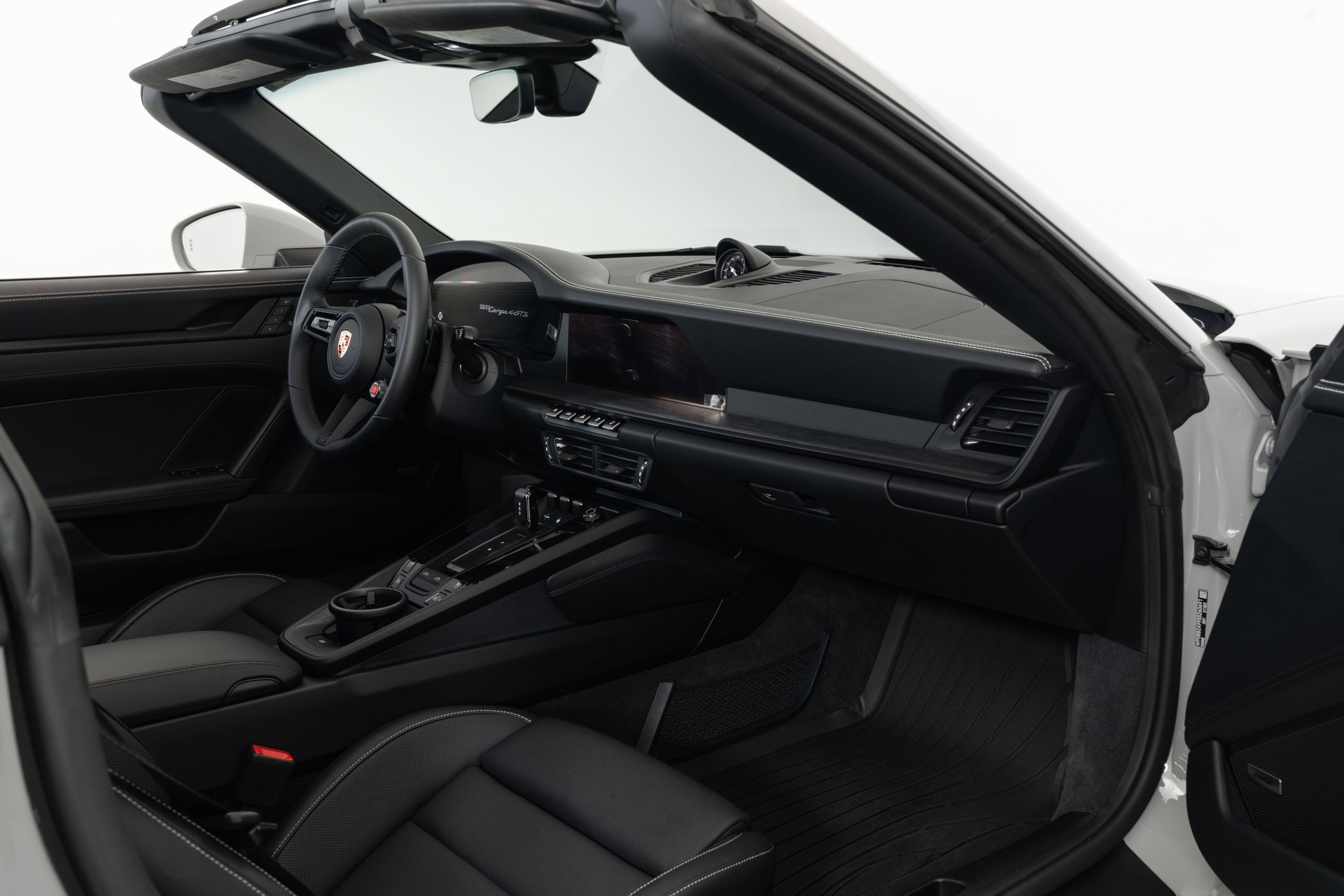 Used 2025 Porsche 911 Targa 4 GTS image 16