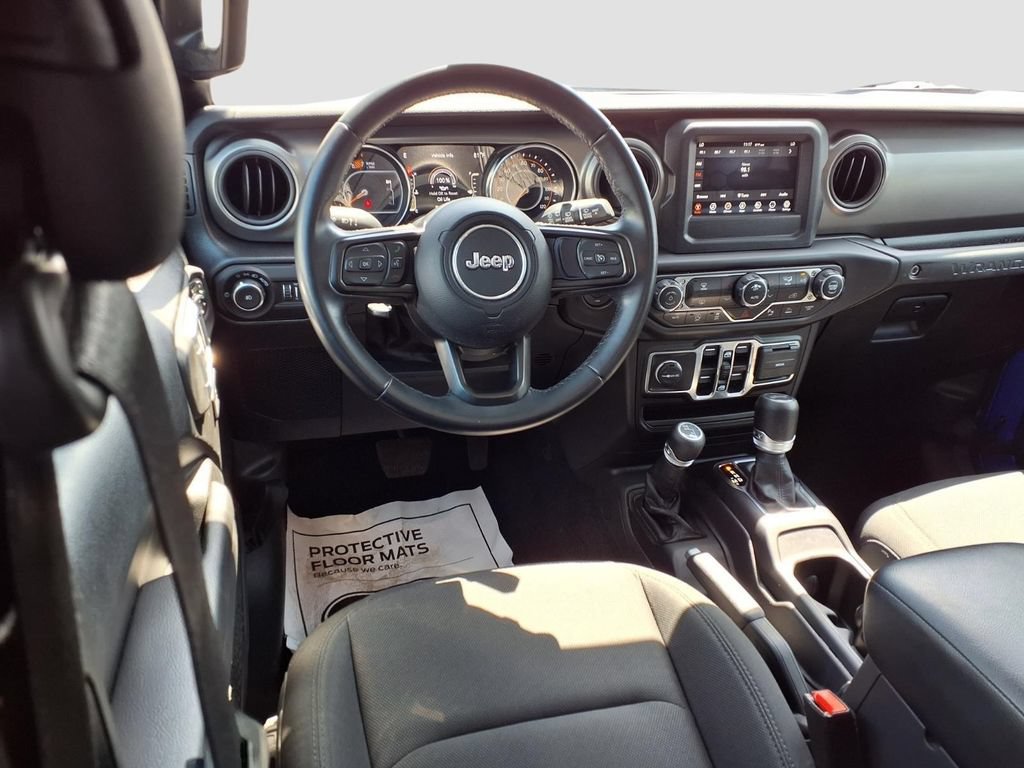 Used 2022 Jeep Wrangler Unlimited Sport AWD/4WD image 11