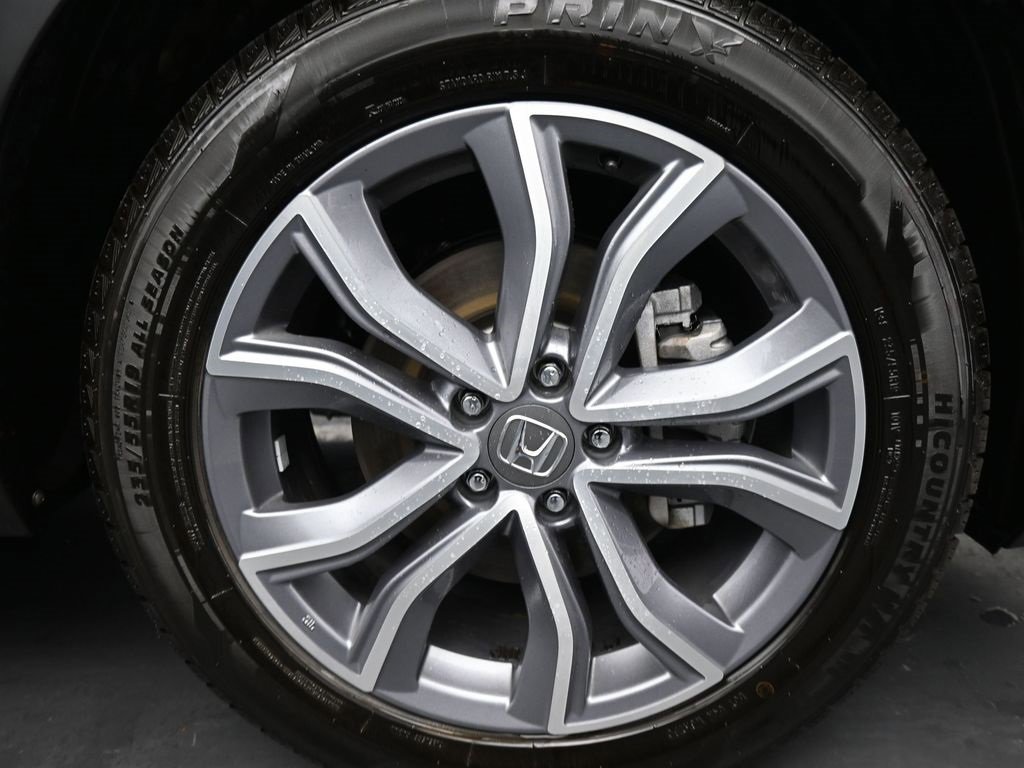 Used 2022 Honda CR-V Touring image 11