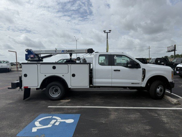New 2026 Ford F350 XL AWD/4WD image 5