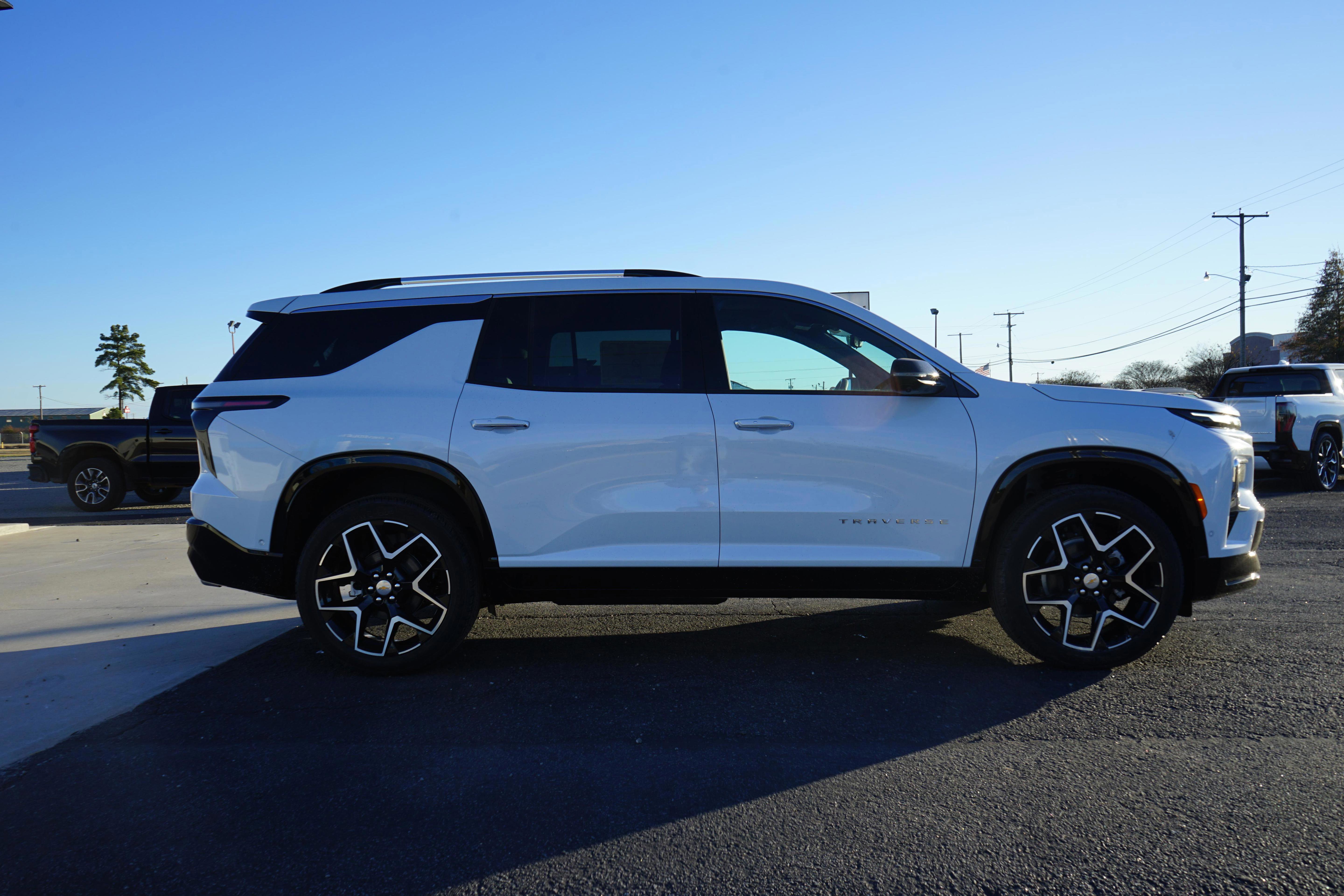 New 2026 Chevrolet Traverse High Country image 6