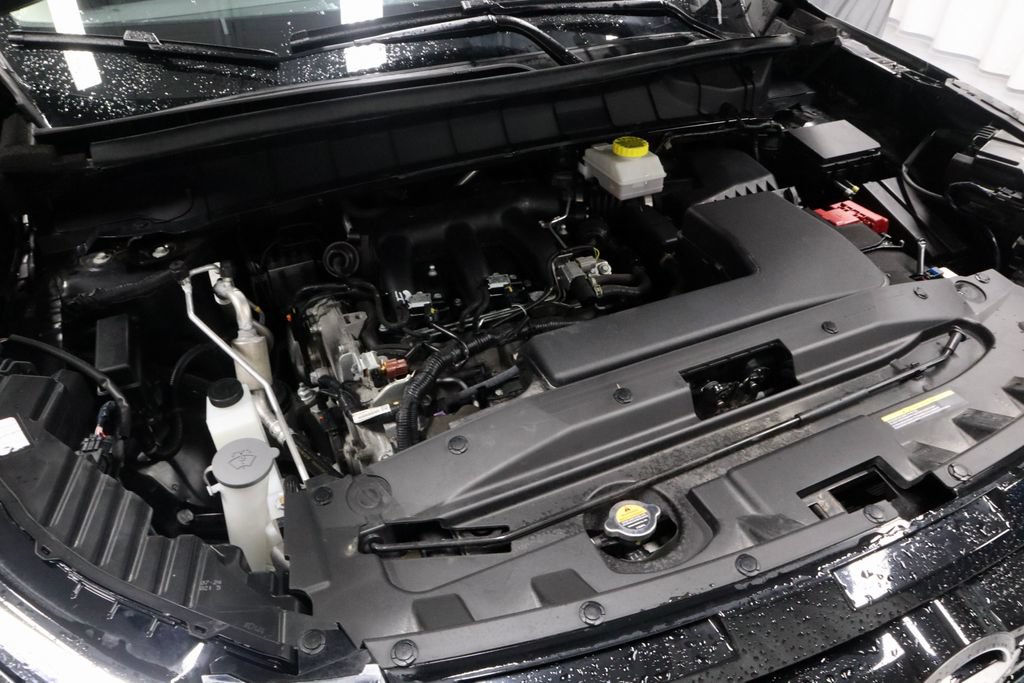 Certified 2025 Nissan Pathfinder SV AWD/4WD image 16