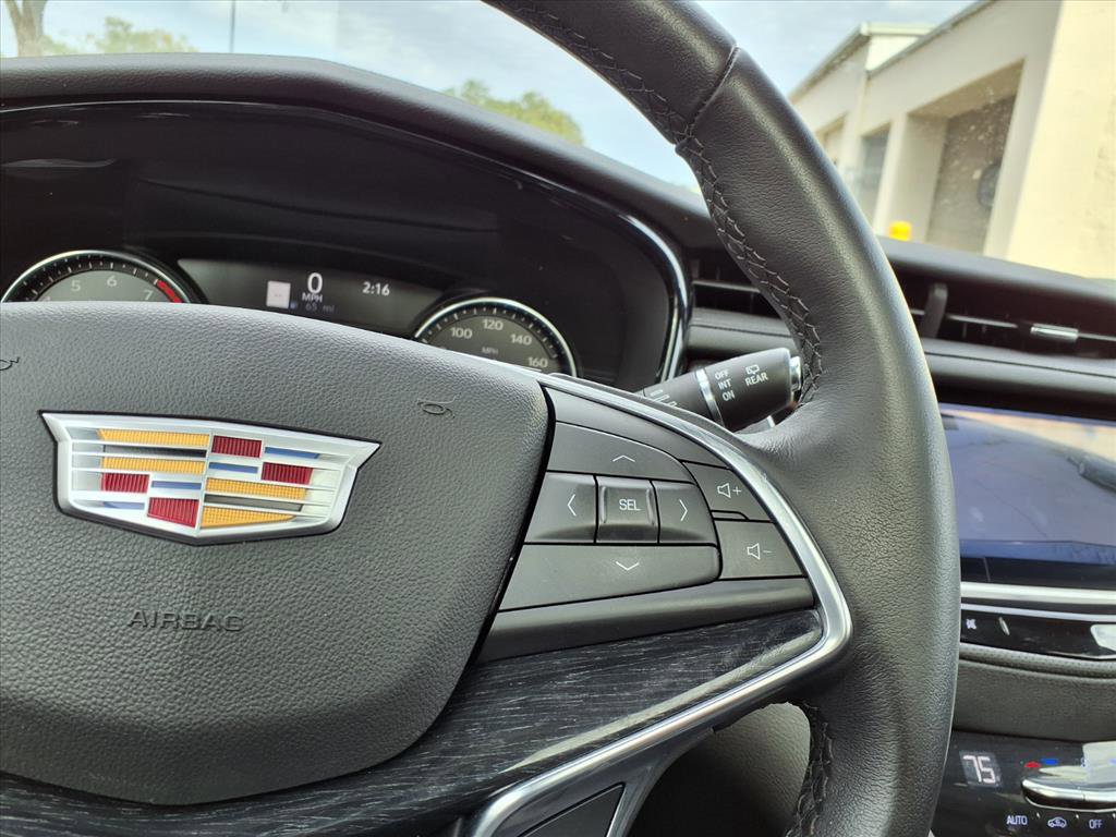 Certified 2023 Cadillac XT5 Premium Luxury w/ LPO, Floor Liner Package image 29