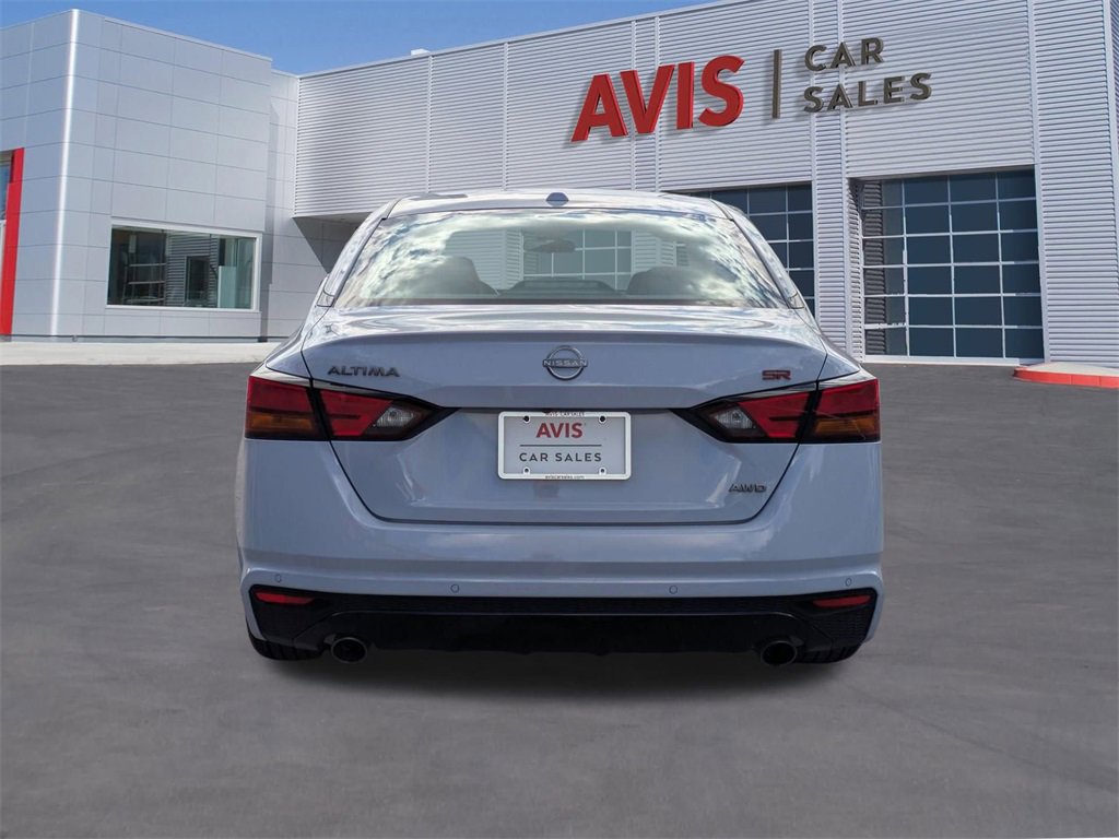 Used 2025 Nissan Altima 2.5 SR image 7