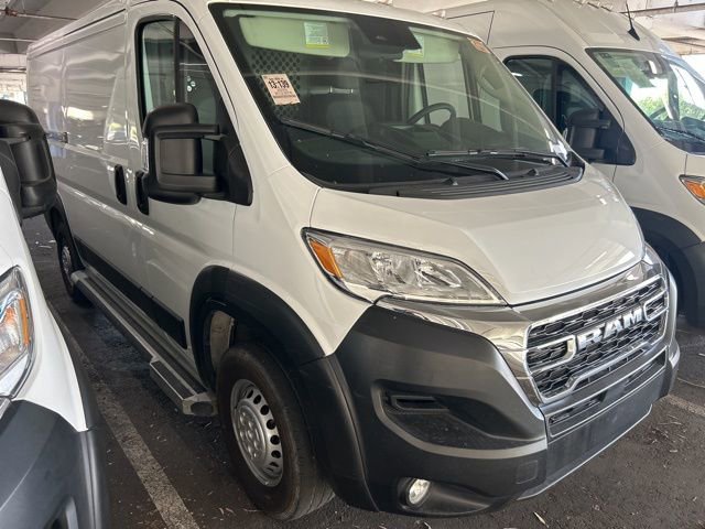 Used 2025 RAM ProMaster 2500 w/ U-Haul Equipment Group FWD image 1