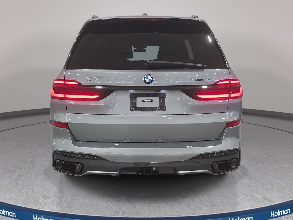 Certified 2024 BMW X7 xDrive40i w/ M Sport Package AWD/4WD image 6