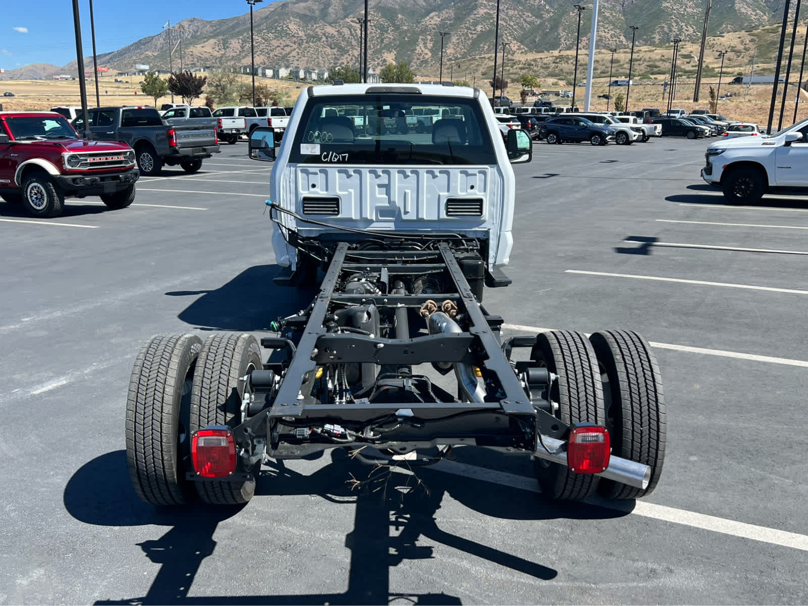 New 2026 Ford F550 4x4 Regular Cab Super Duty w/ XL Chrome Package image 14