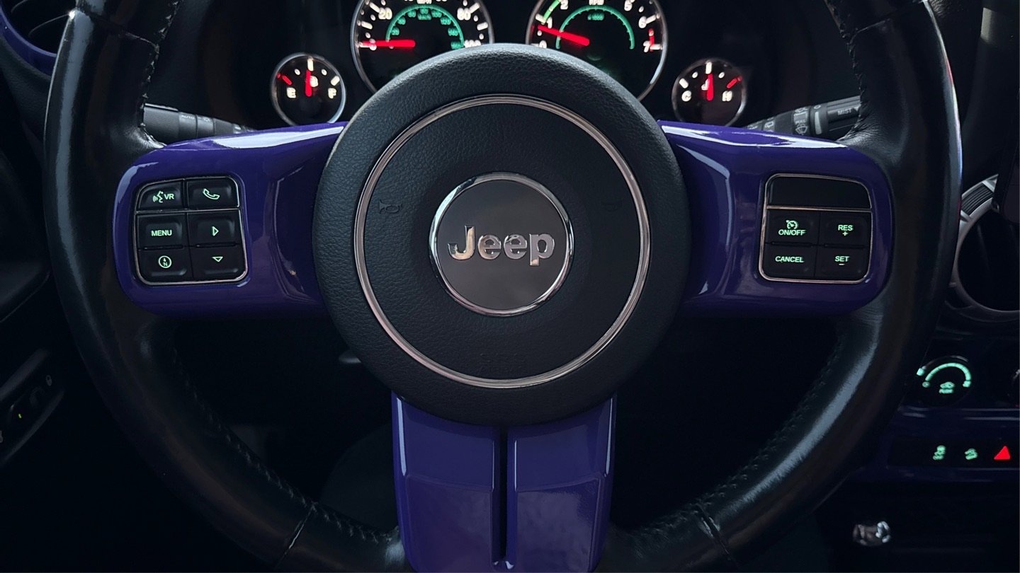 Used 2013 Jeep Wrangler Unlimited Sahara w/ Connectivity Group image 19