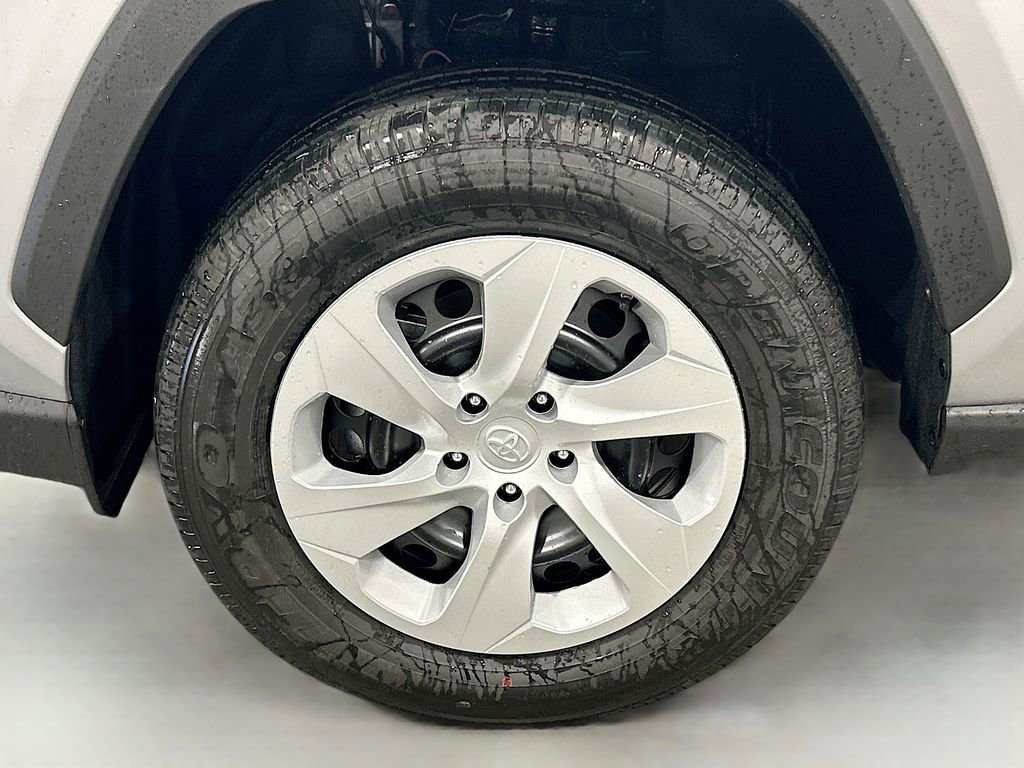 New 2025 Toyota RAV4 LE FWD image 8