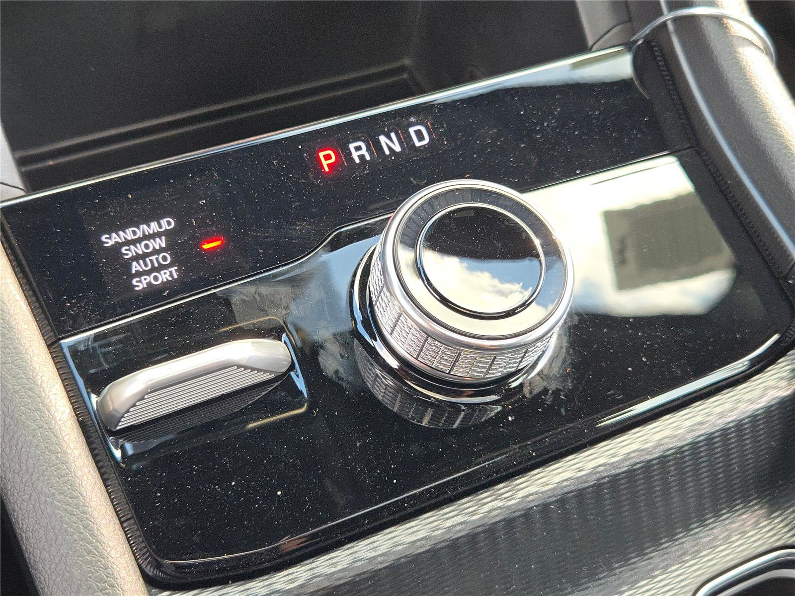 New 2025 Jeep Grand Cherokee Limited w/ Black Appearance Package image 34