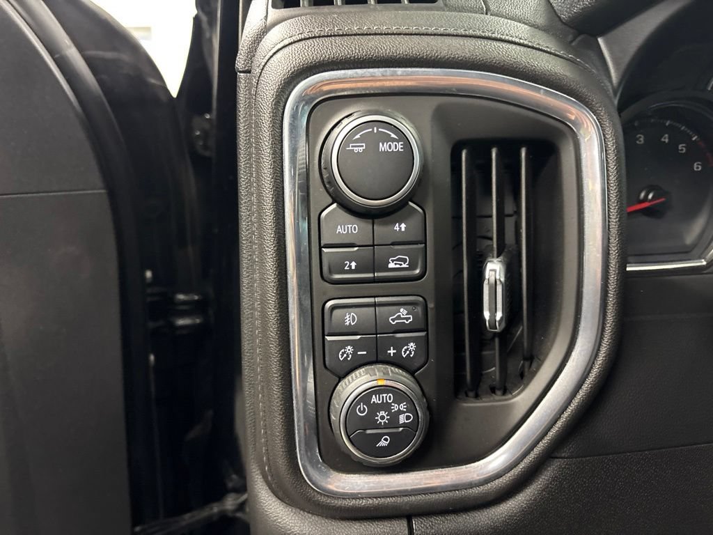Used 2021 Chevrolet Silverado 1500 RST w/ All Star Edition Plus AWD/4WD image 17