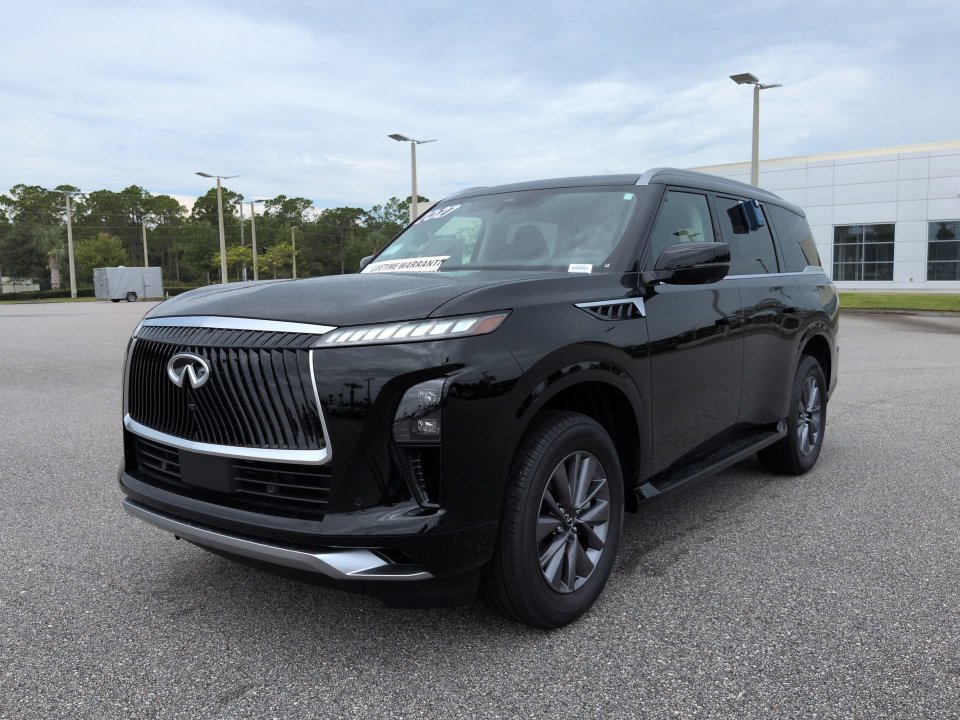 New 2027 INFINITI QX80 Pure w/ Cargo Package RWD image 9