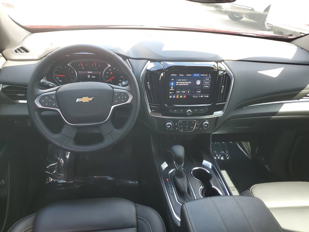 Certified 2023 Chevrolet Traverse LT image 16