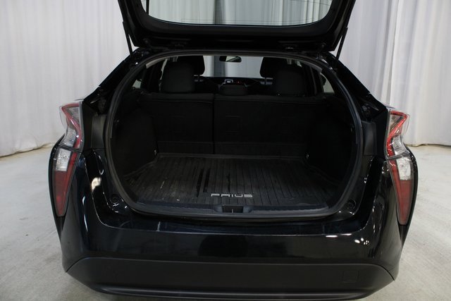 Used 2017 Toyota Prius Three image 31