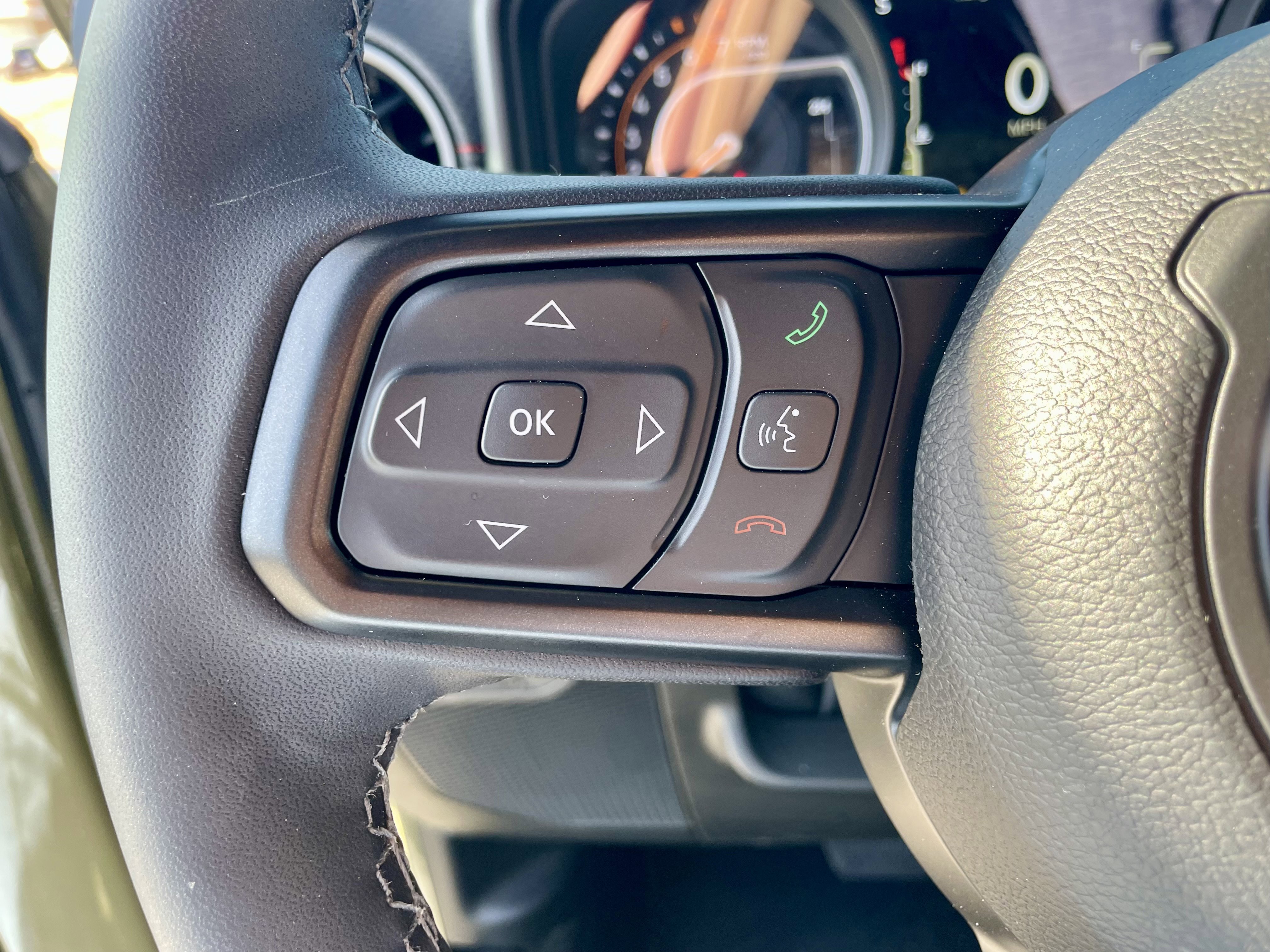 Used 2026 Jeep Wrangler Unlimited Rubicon AWD/4WD image 15