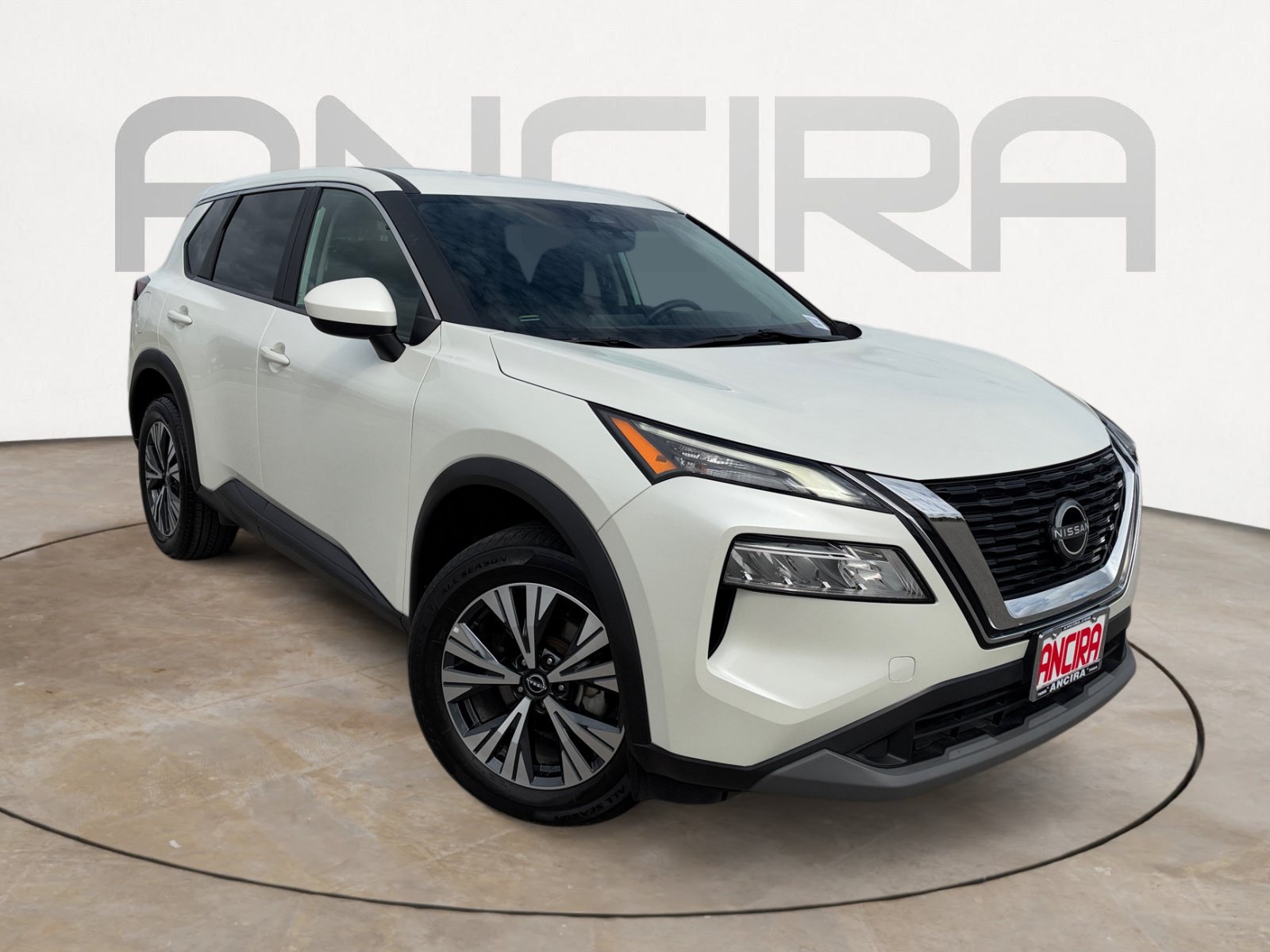 Used 2023 Nissan Rogue SV AWD/4WD image 4