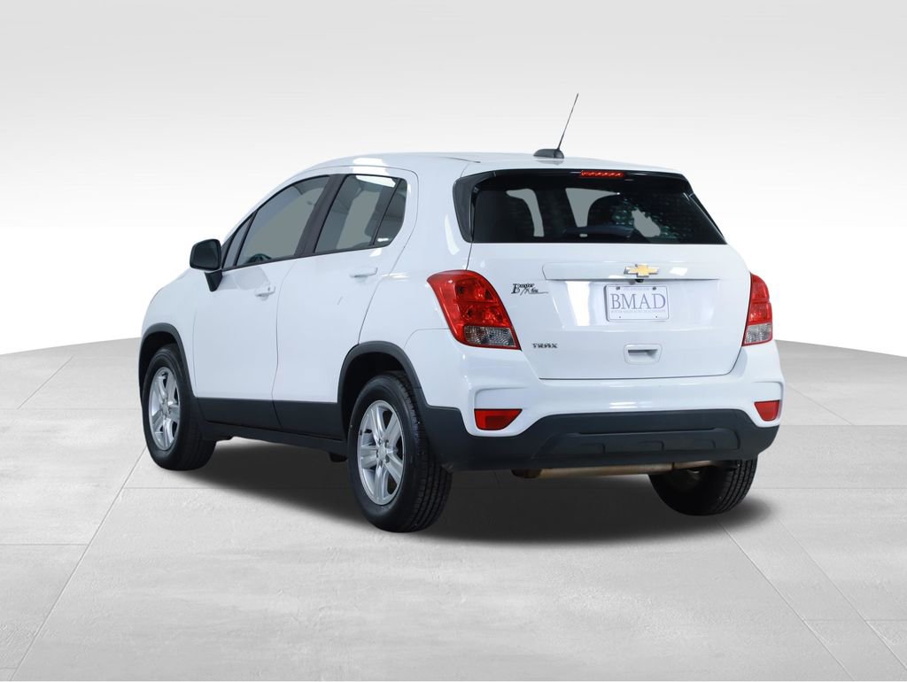 Used 2020 Chevrolet Trax LS FWD image 11