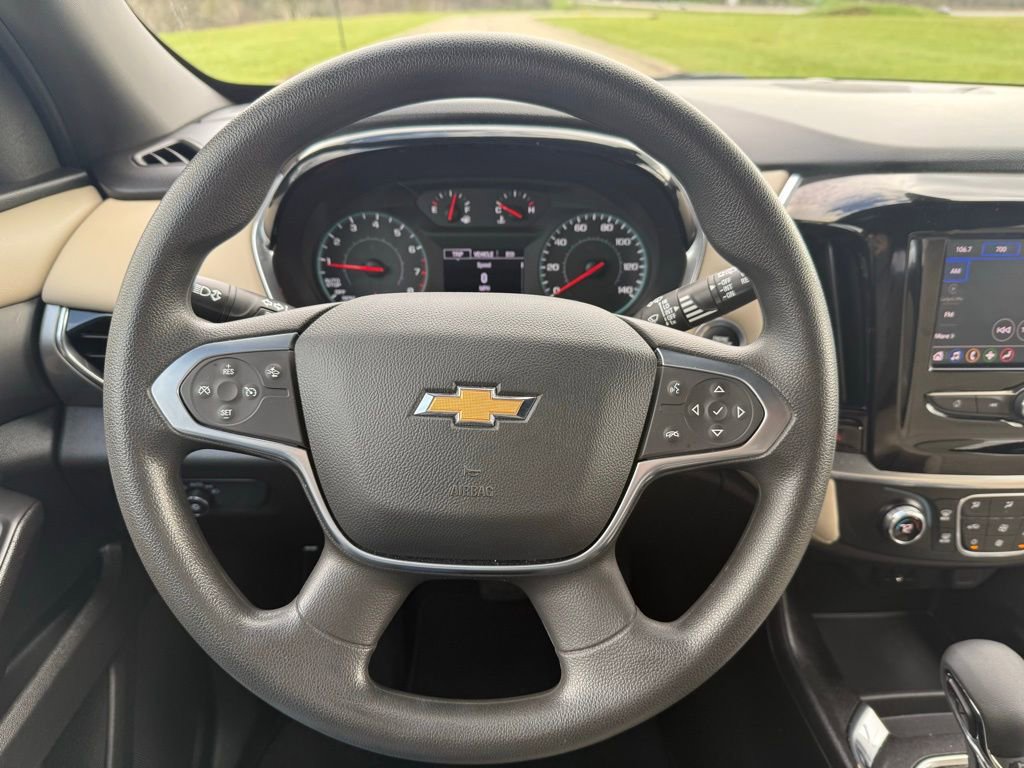 Used 2023 Chevrolet Traverse LS w/ Safety Package image 29