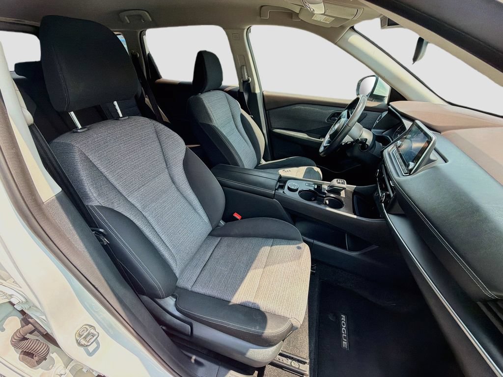 Used 2021 Nissan Rogue S AWD/4WD image 29