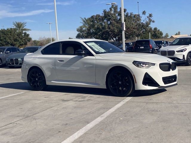 Used 2026 BMW M240i xDrive M240i w/ Premium Package image 4