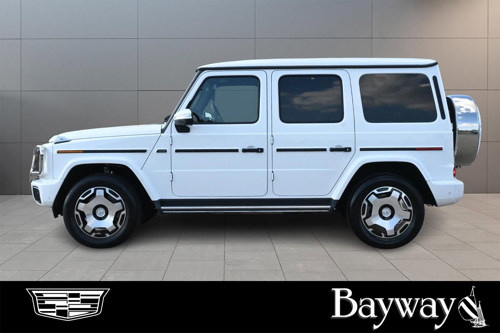 Used 2025 Mercedes-Benz G 550 image 4