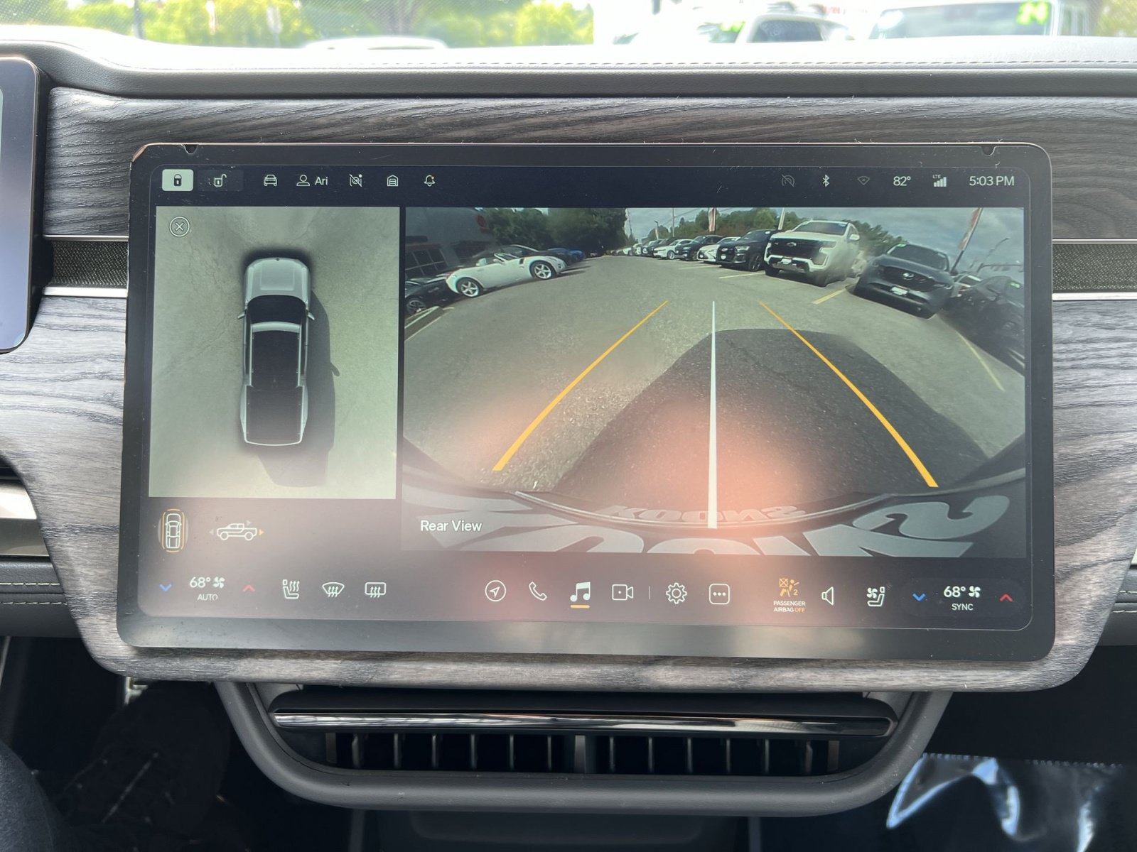 Used 2022 Rivian R1T Adventure AWD/4WD image 19