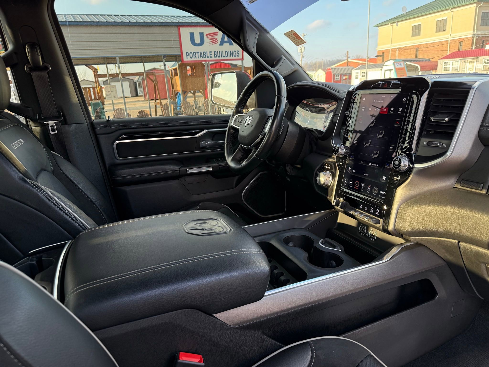 Used 2021 RAM 1500 Laramie w/ Sport Appearance Package image 28