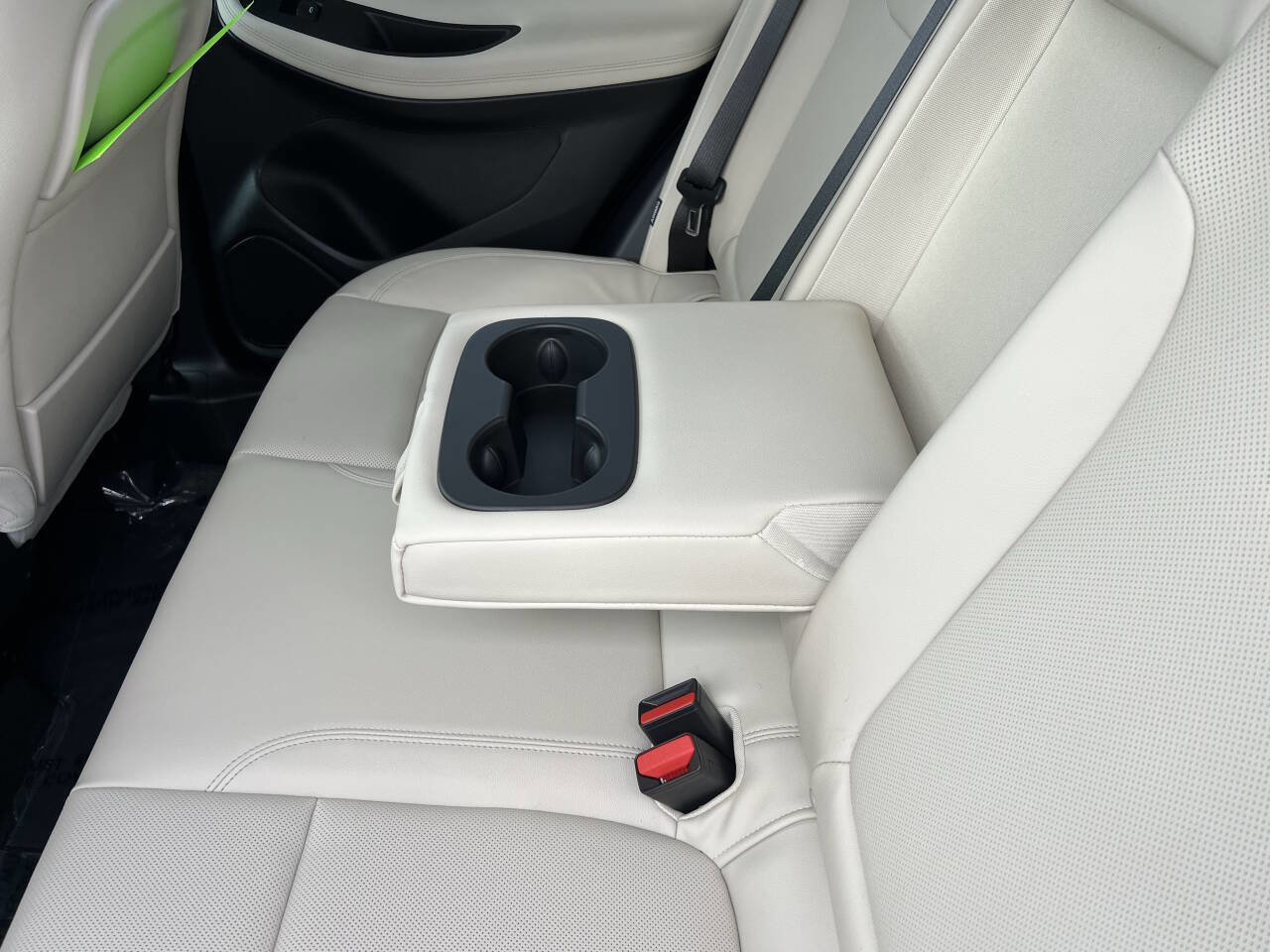 Used 2025 Buick Encore GX Sport Touring w/ Advanced Technology Package image 23