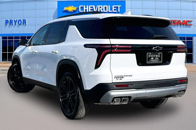 New 2027 Chevrolet Traverse LT FWD image 3