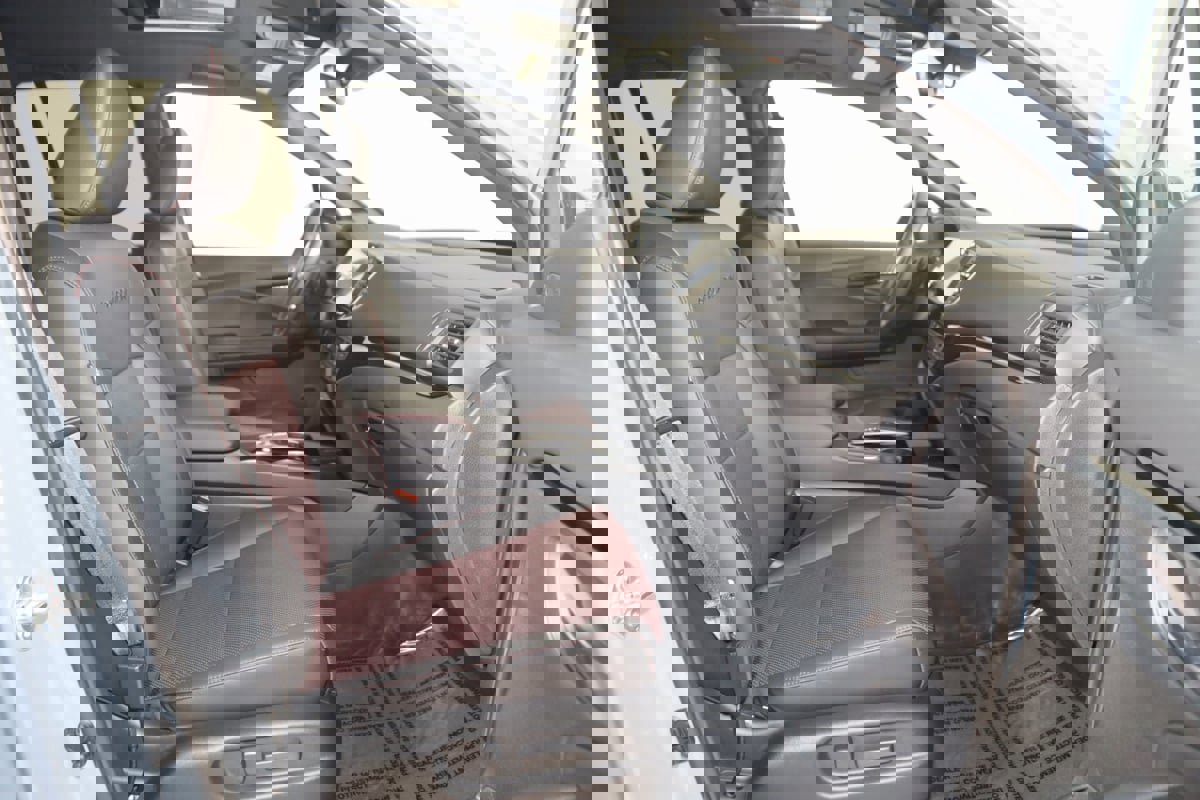 Used 2025 Honda Ridgeline Black Edition image 13