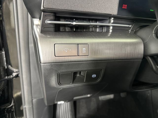 Used 2024 Hyundai Kona SE FWD image 19