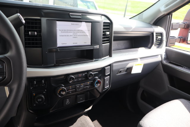 New 2026 Ford F350 XL w/ STX Appearance Package AWD/4WD image 22