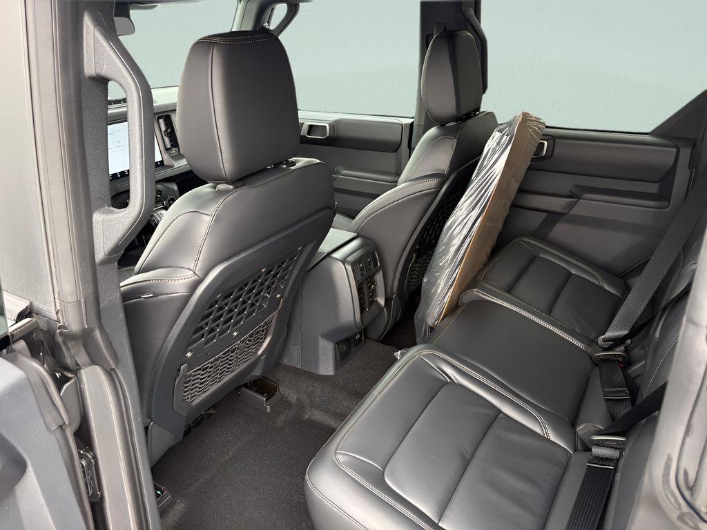 New 2026 Ford Bronco Badlands AWD/4WD image 5