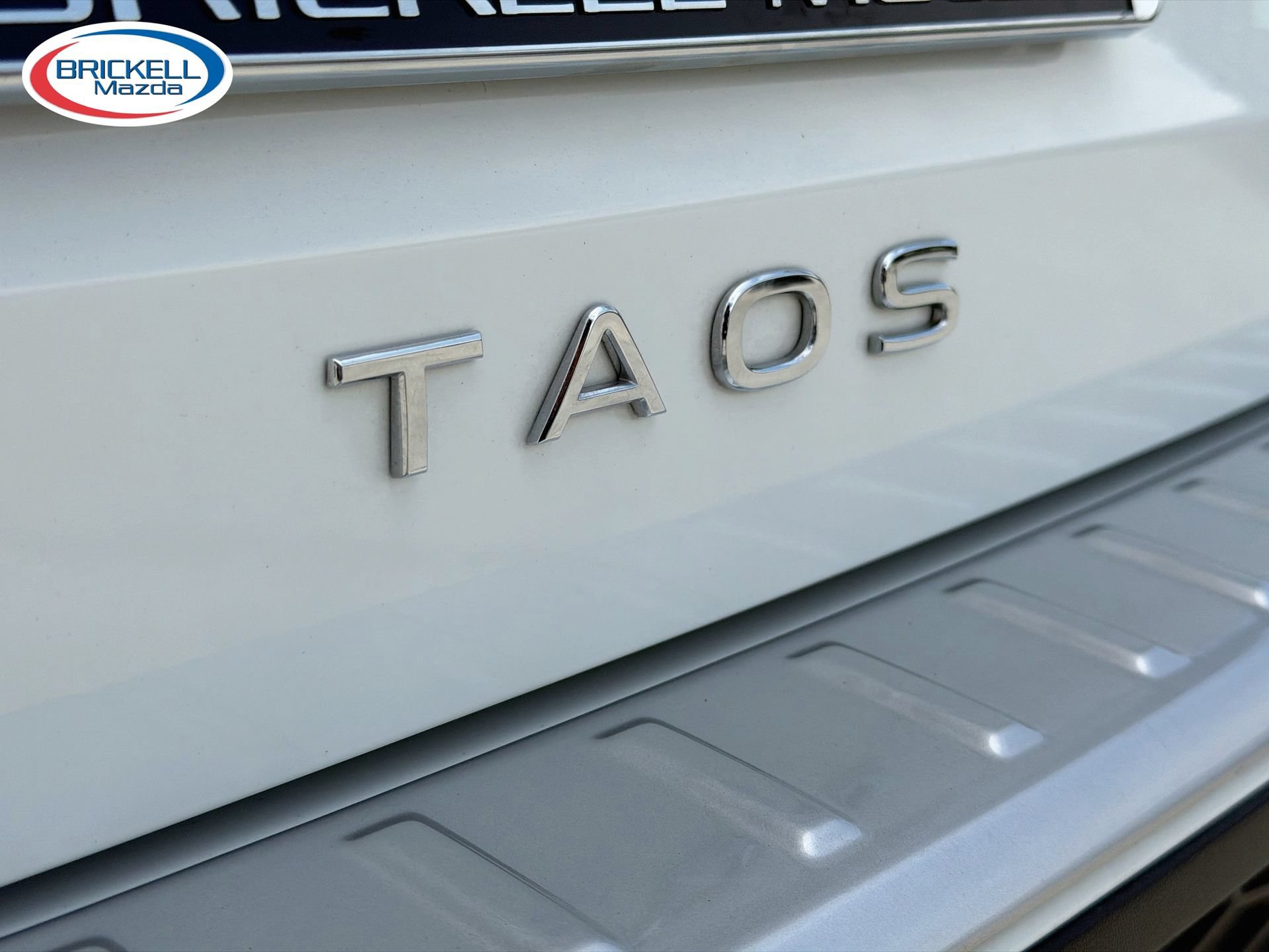 Used 2025 Volkswagen Taos S FWD image 11