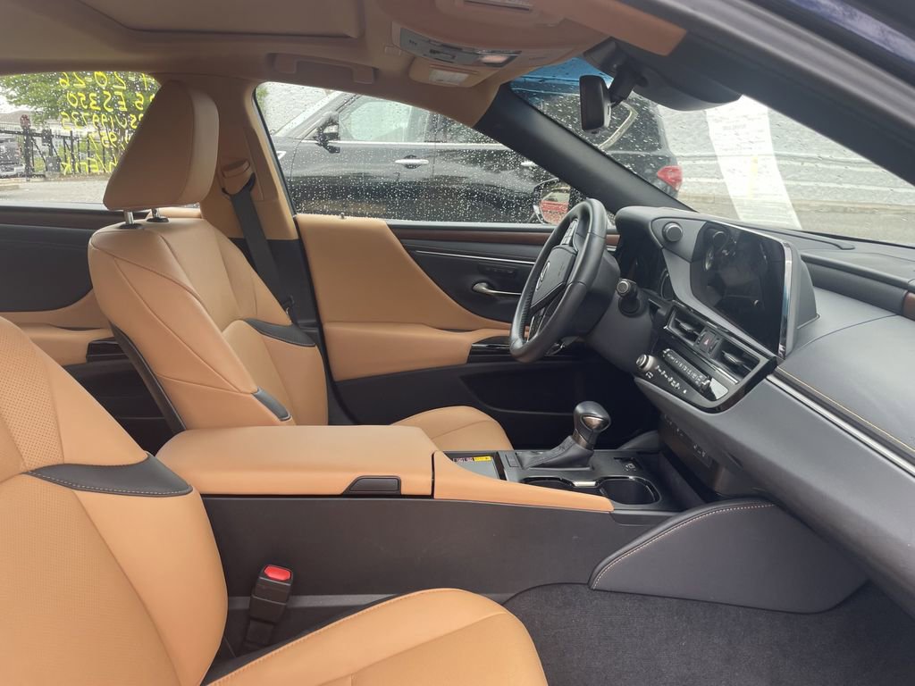 Used 2025 Lexus ES 350 w/ Premium Package FWD image 23