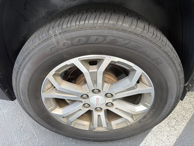Used 2016 GMC Acadia SLT FWD image 17