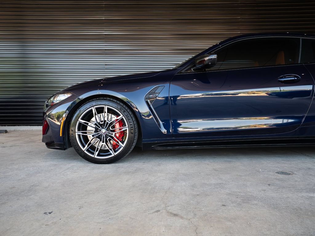 Used 2021 BMW M4 Competition w/ Executive Package RWD image 11