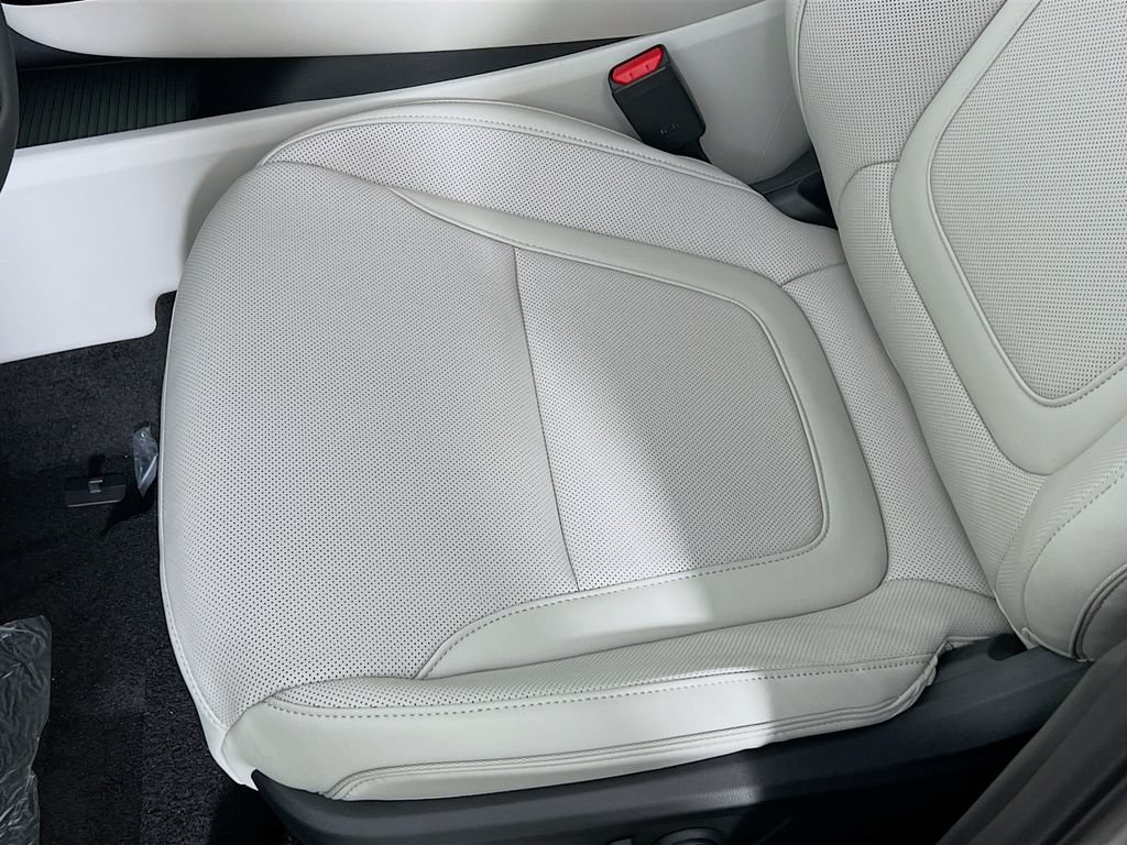 New 2026 Hyundai Tucson Limited AWD/4WD image 18
