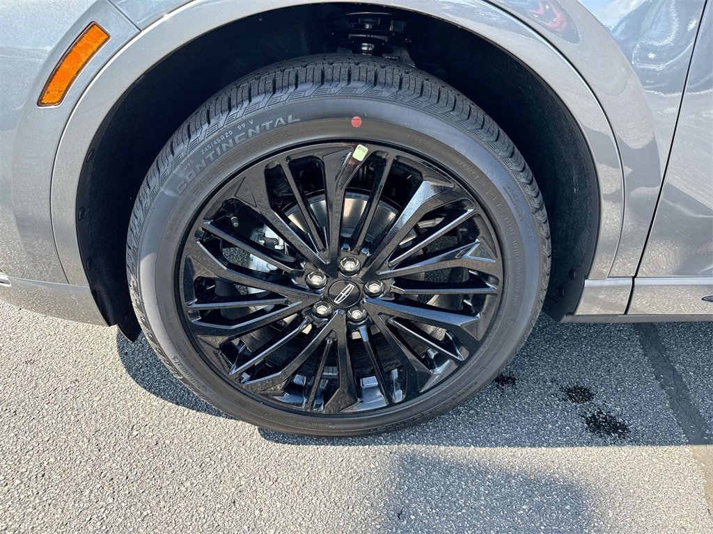 New 2025 Lincoln Corsair Reserve w/ Jet Appearance Package image 27