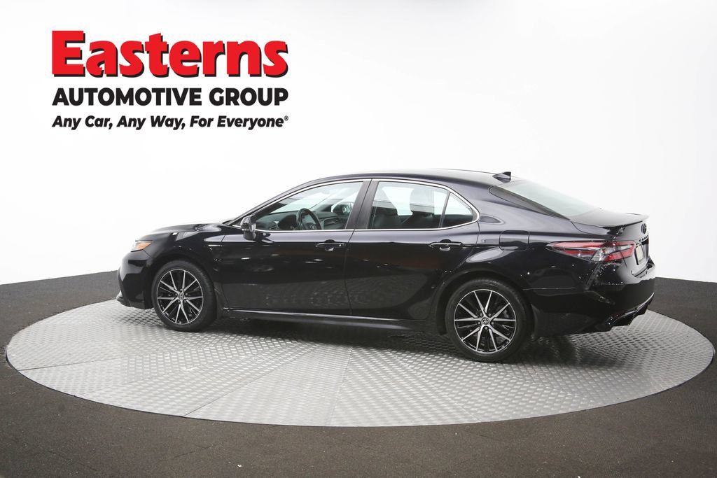 Used 2024 Toyota Camry SE w/ Cold Weather Package FWD image 61