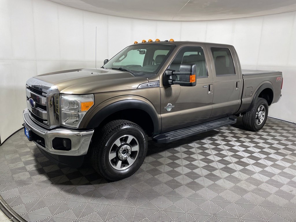 Used 2016 Ford F350 Lariat w/ Lariat Ultimate Package image 4