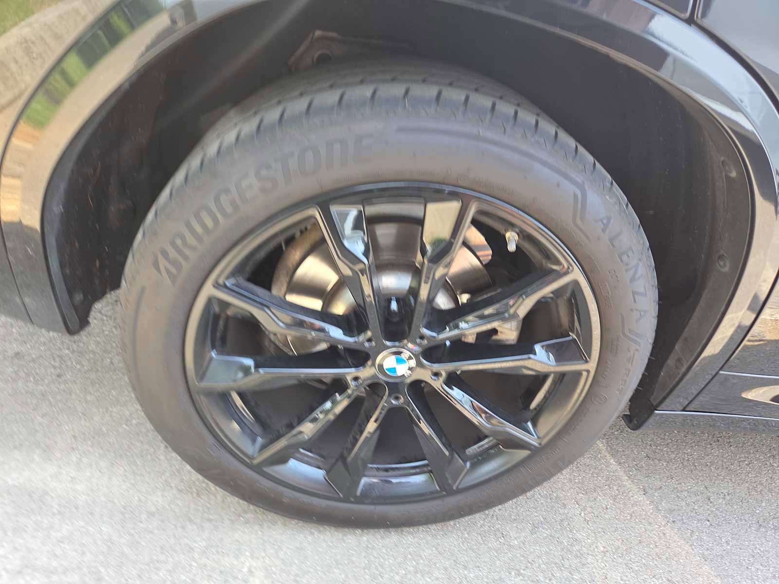 Used 2024 BMW X3 sDrive30i w/ M Sport Package RWD image 4